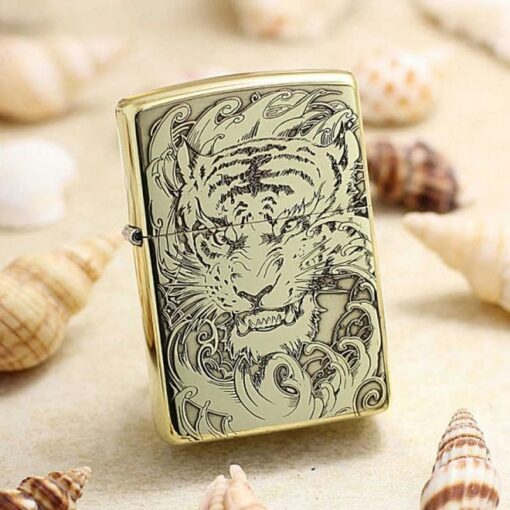 Zippo Brass Hổ Gầm - BRC11 - Hình ảnh 2