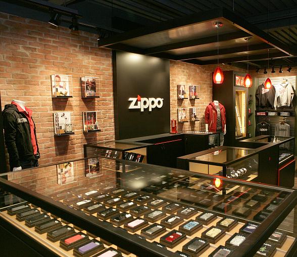 Cửa hàng Zippo 32 Trương Công Giai