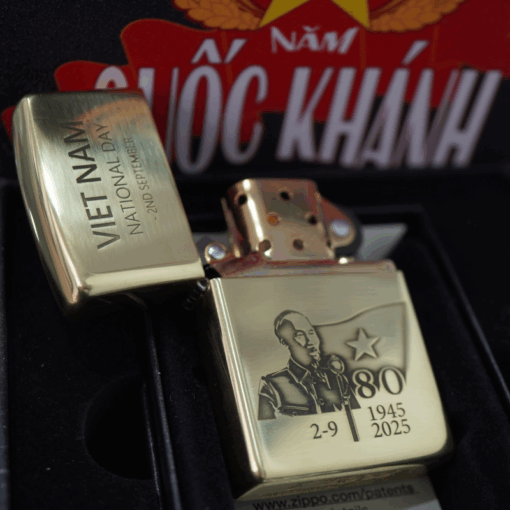Zippo Kỷ niệm 80 năm Quốc khánh Việt Nam - 254B-A80 - Hình ảnh 7