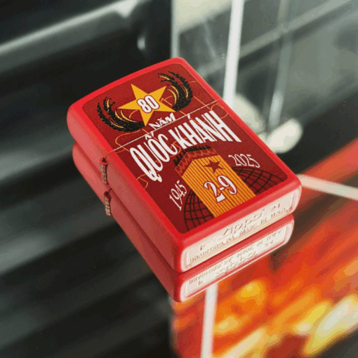 Zippo Kỷ niệm 80 năm Quốc khánh Việt Nam - 233-A80-S - Hình ảnh 5
